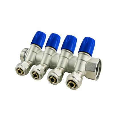 Pemanasan Lantai Air Pex Manifold dengan Perlengkapan Kuningan 2-6 Cara ukuran yang disesuaikan untuk distributor air